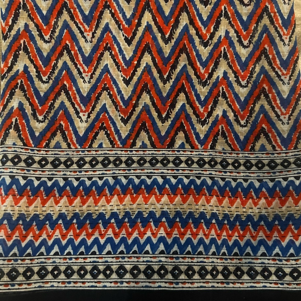 Poncho - Picture 11 of 11
